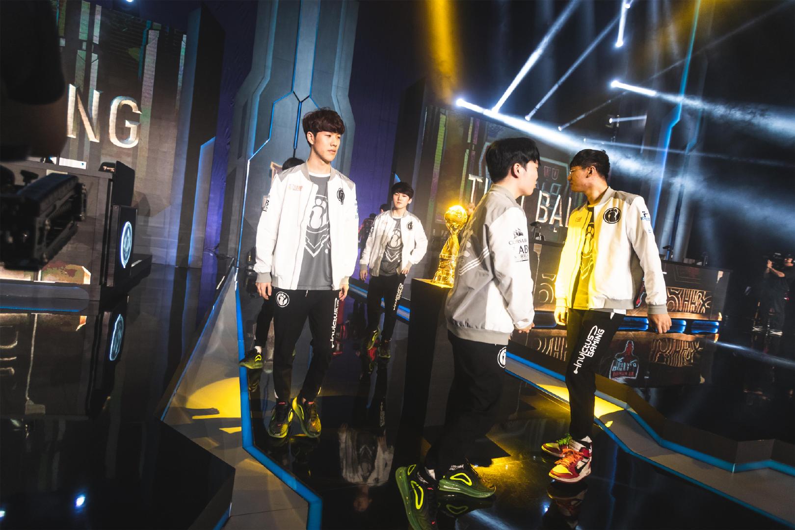 DOTA2 DPL-CDA S2：CEDC强势2：0横扫Sirius